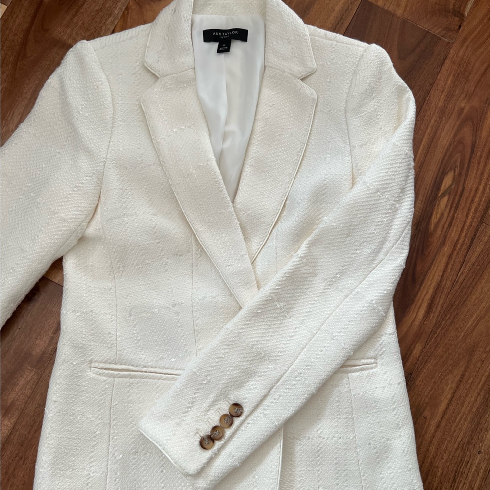 Ann Taylor Petite Hutton Blazer in Tweed New